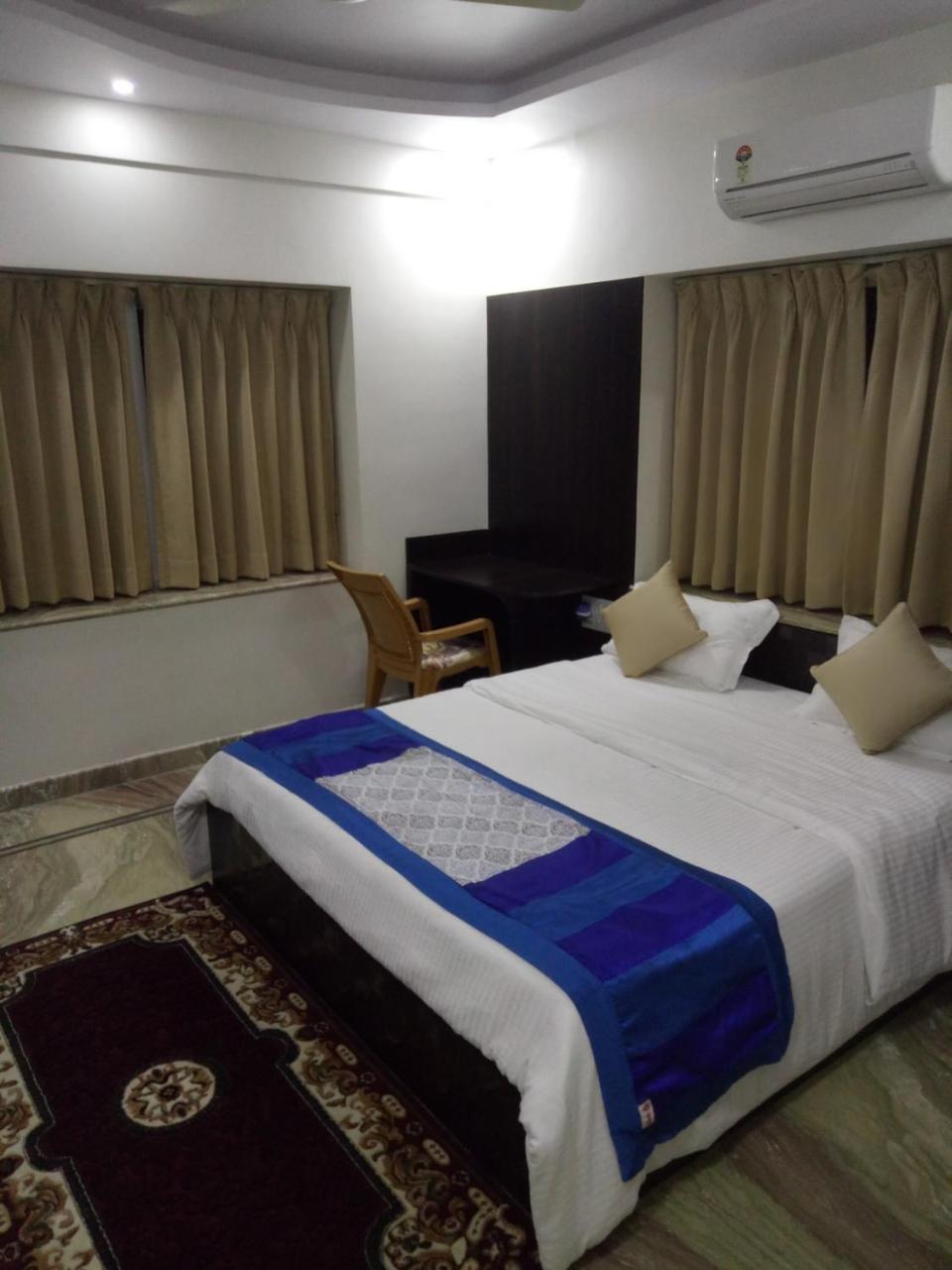 Singh Villa Calcutta Buitenkant foto