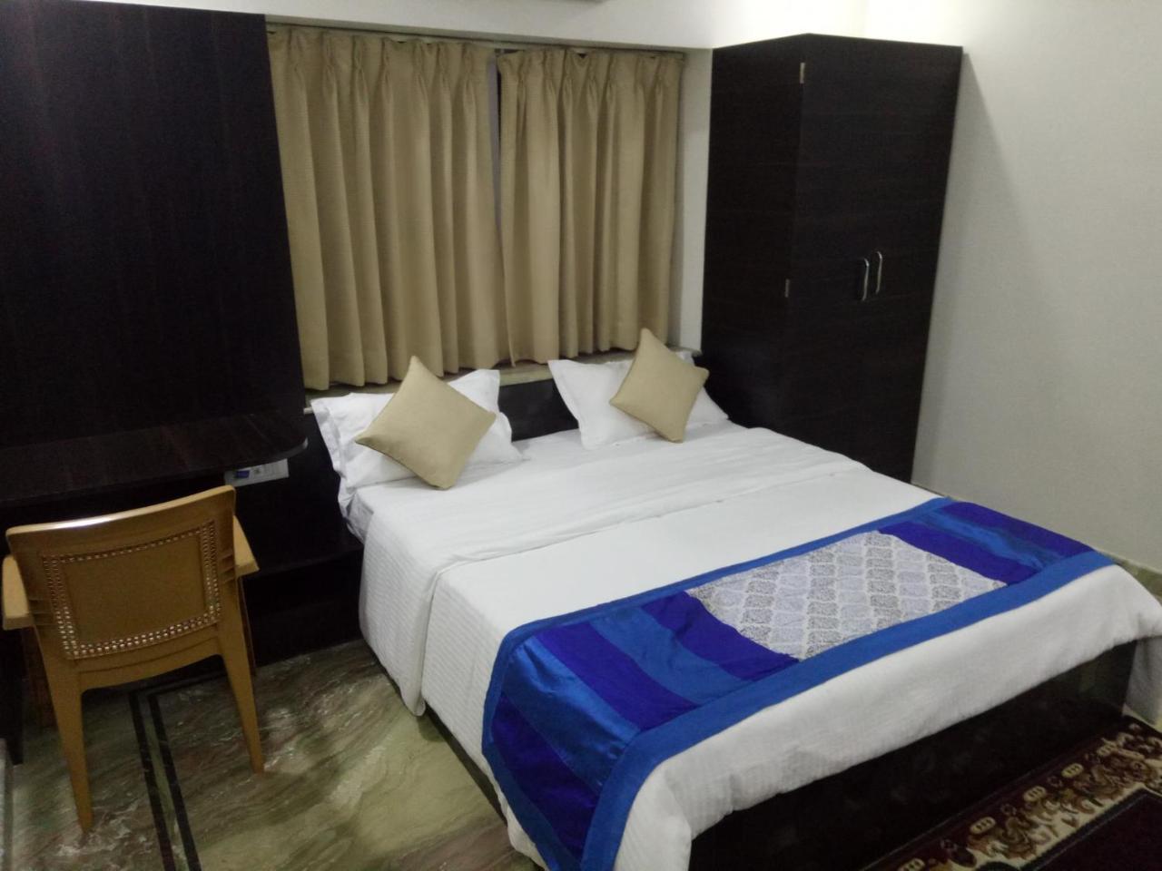 Singh Villa Calcutta Buitenkant foto