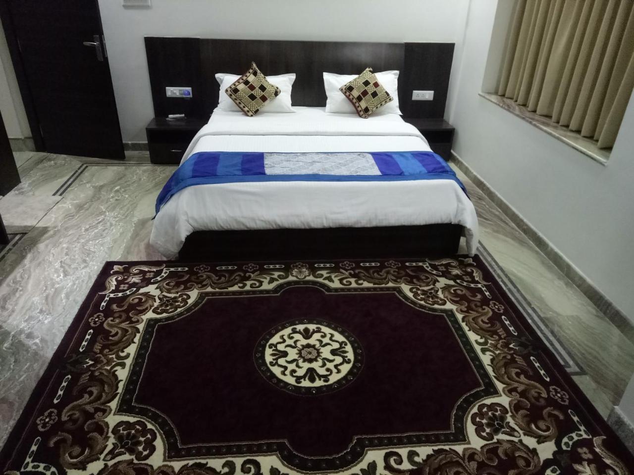 Singh Villa Calcutta Buitenkant foto