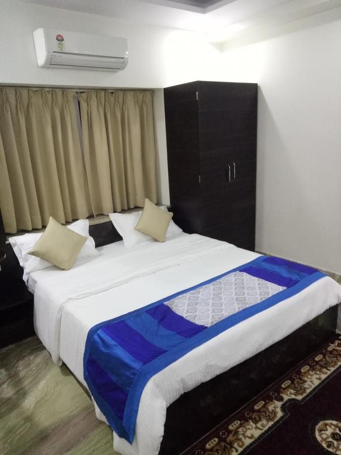 Singh Villa Calcutta Buitenkant foto