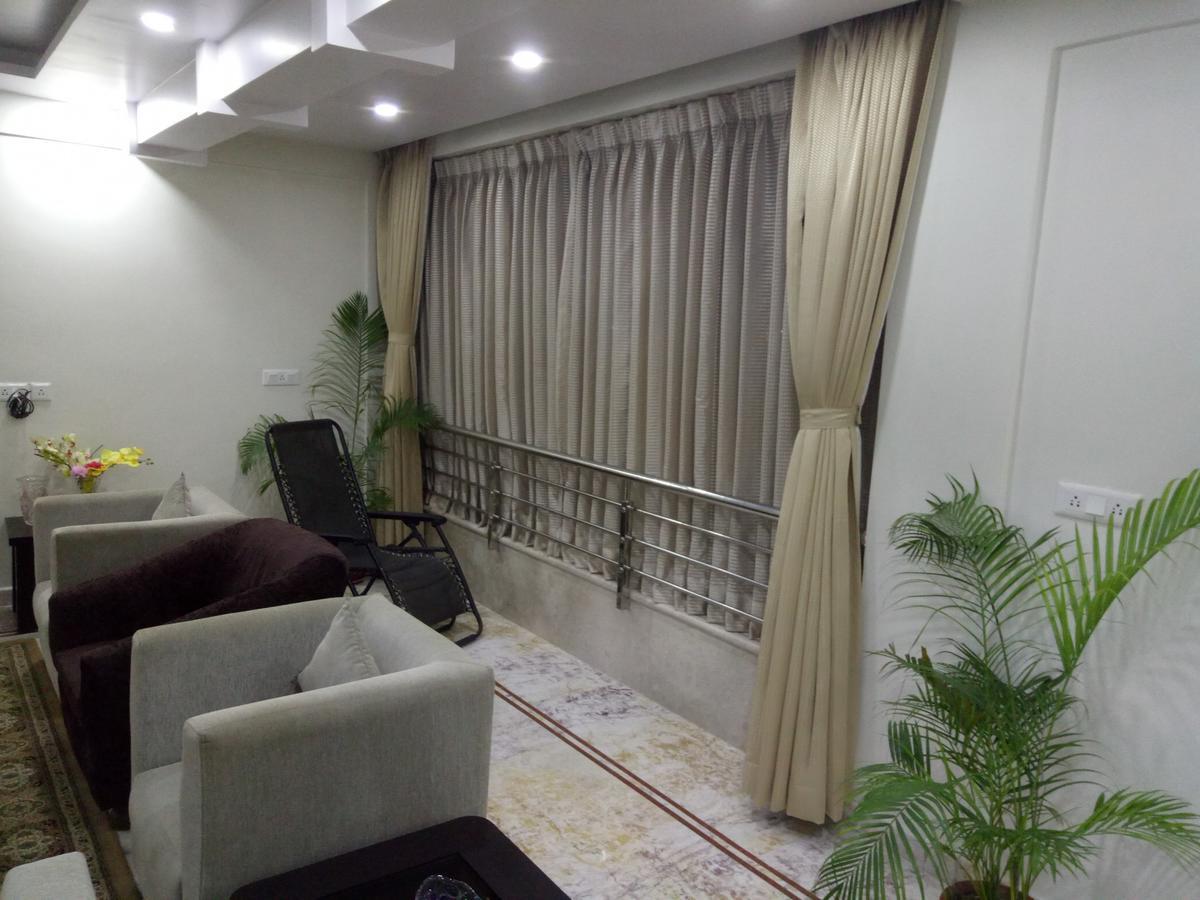 Singh Villa Calcutta Buitenkant foto