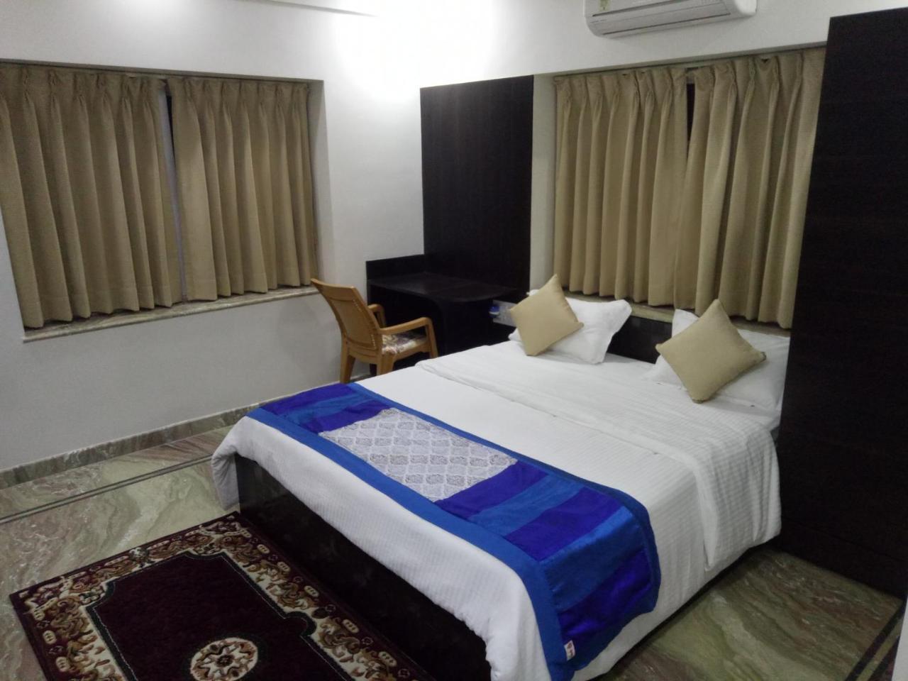 Singh Villa Calcutta Buitenkant foto