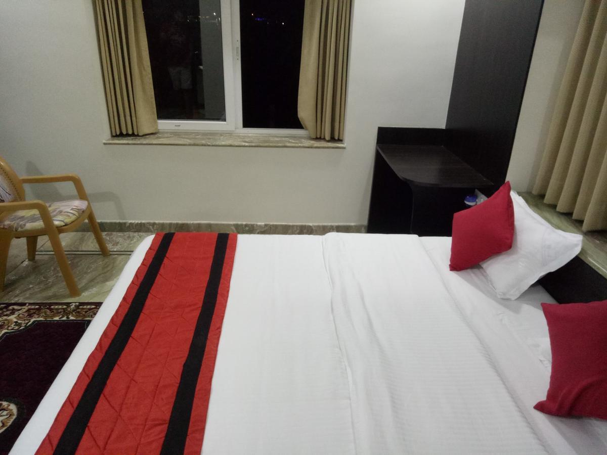 Singh Villa Calcutta Buitenkant foto